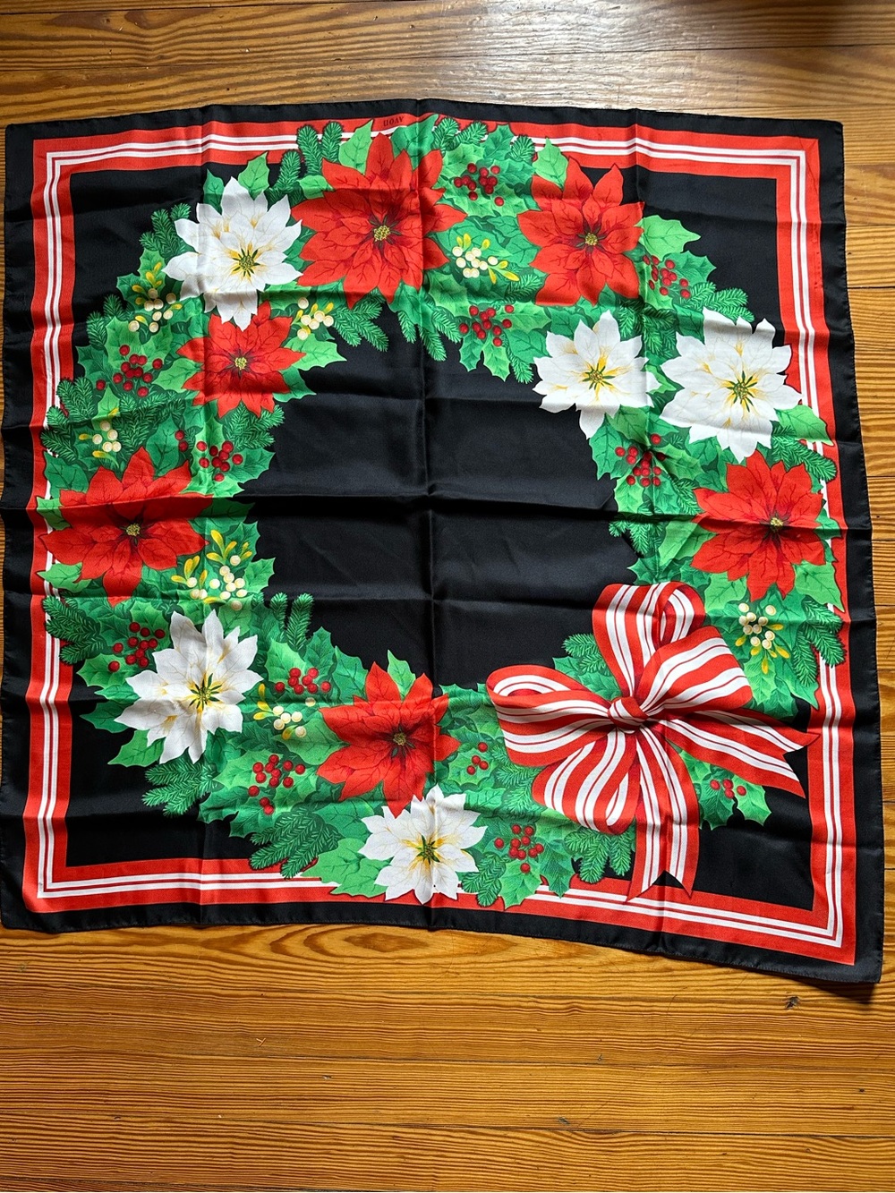 ✨5/$25 Vintage Avon Christmas Wreath Scarf Square
